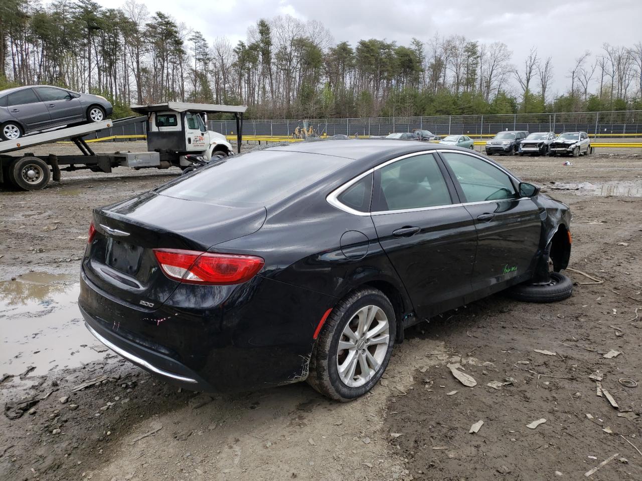 Photo 4 from auction – 2015 CHRYSLER 200 LIMITE with VIN 1C3CCCAB5FN655292