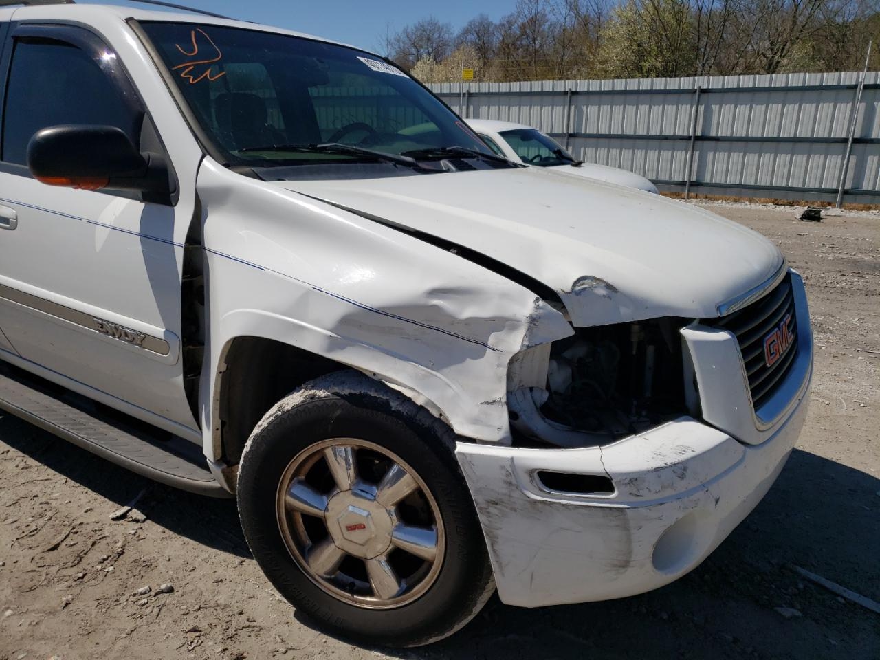 صورة رقم 9 من المزاد - 2002 GMC ENVOY مع VIN 1GKDT13SX22438449