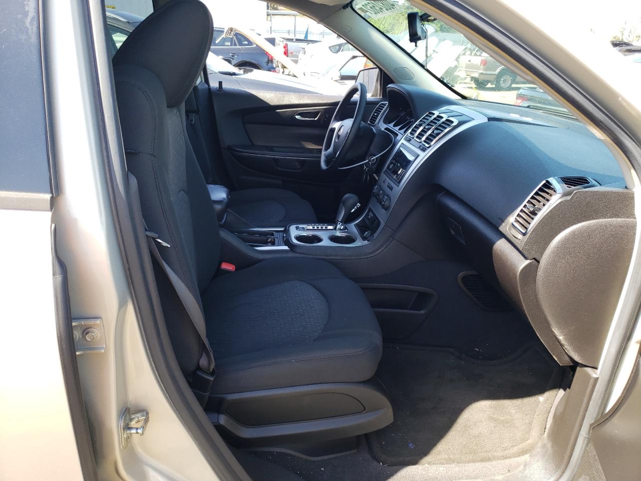 Photo 5 from auction – 2009 GMC ACADIA SLE with VIN 1GKER13D59J124969