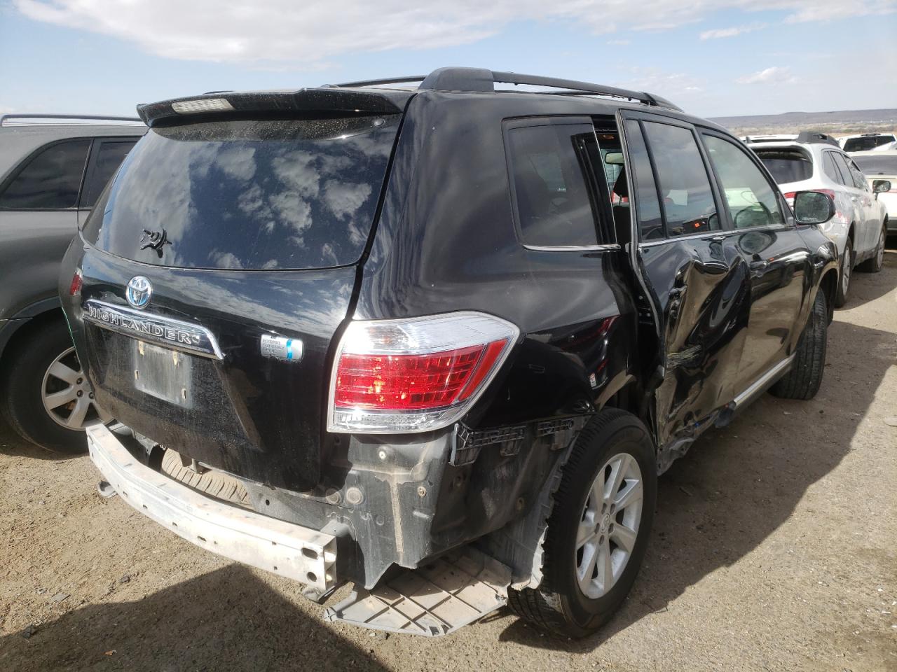 Photo 4 from auction – 2012 TOYOTA HIGHLANDER with VIN JTEBC3EH4C2006906