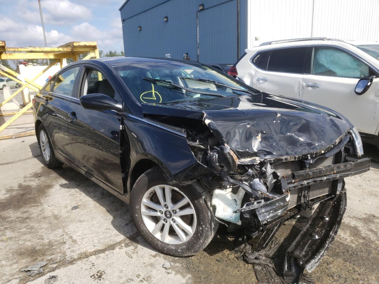HYUNDAI SONATA GLS 2011 with VIN 5NPEB4AC1BH202268 - Photo from auction