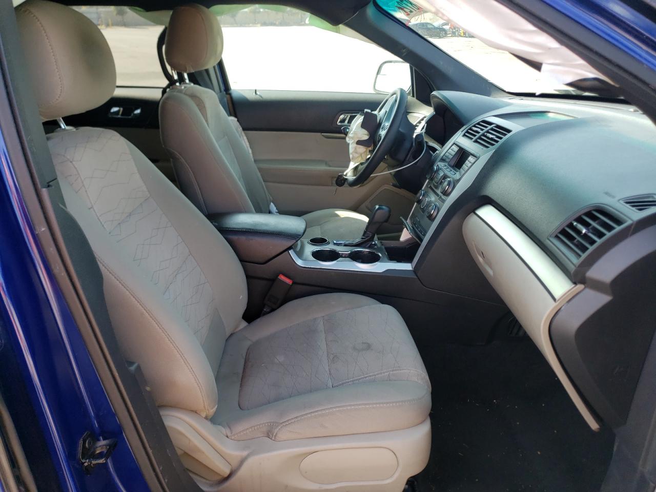 Photo 5 from auction – 2014 FORD EXPLORER with VIN 1FM5K7B86EGC38943