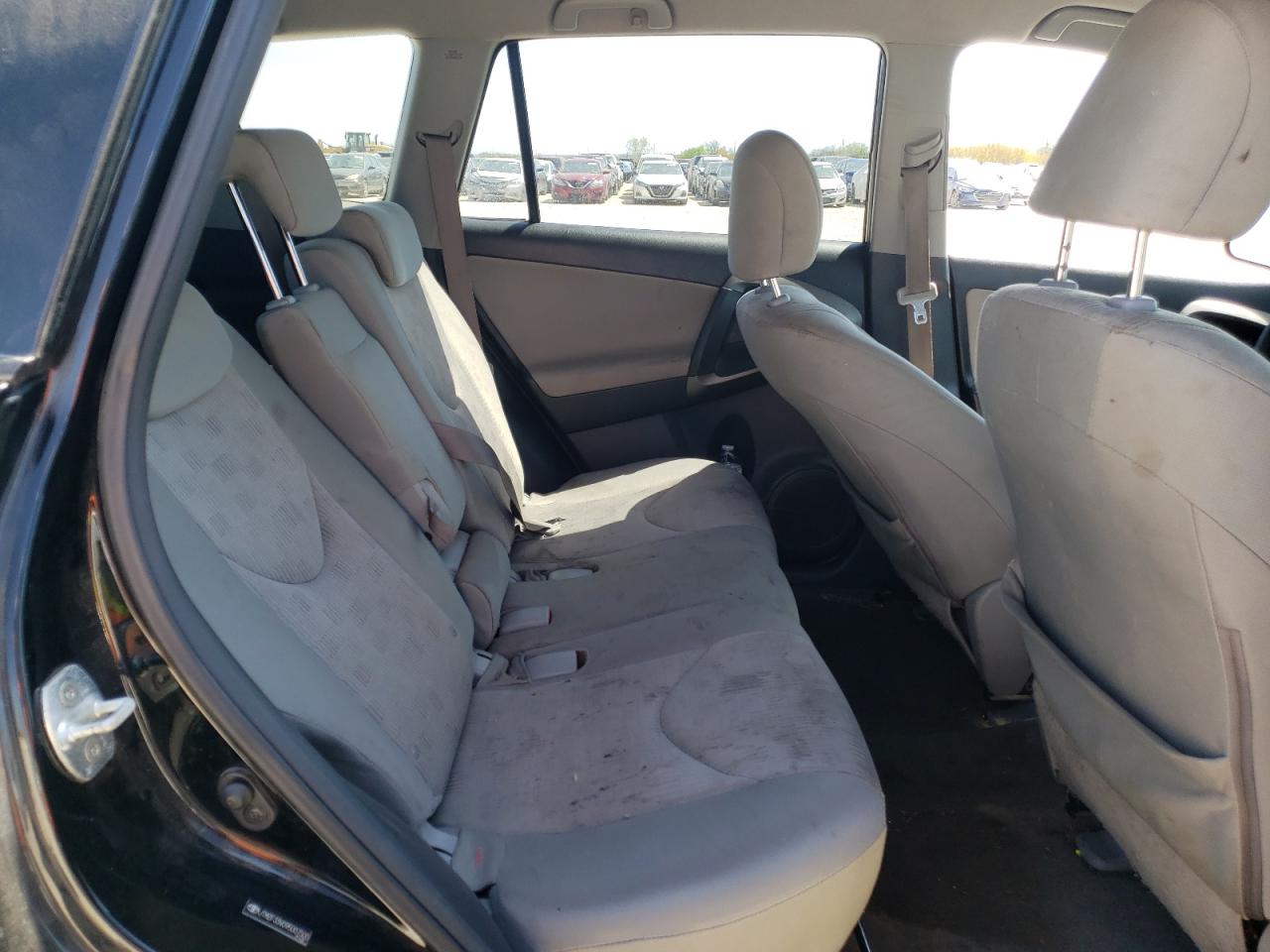 Photo 6 from auction – 2009 TOYOTA RAV4 with VIN JTMZF33V095007500