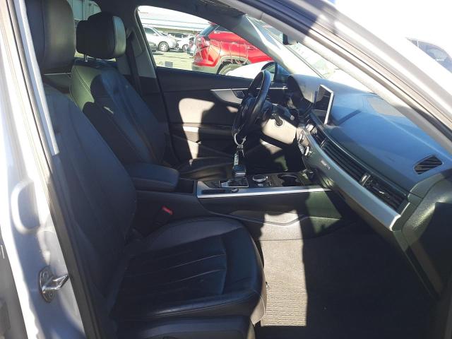Photo 5 from auction – 2017 AUDI A4 PREMIUM with VIN WAUANAF46HN002689
