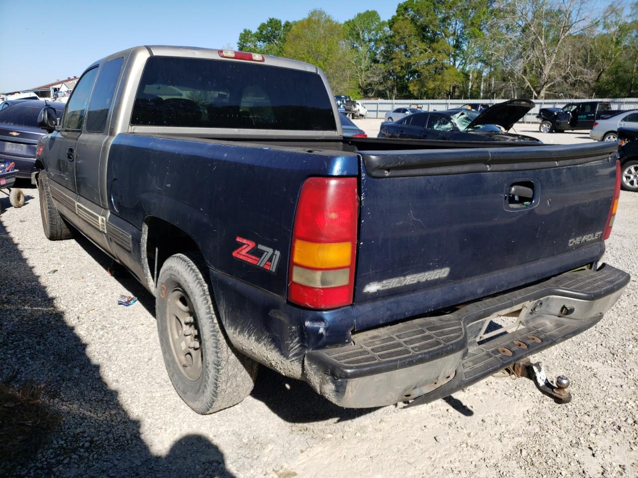 Photo 3 from auction – 2001 CHEVROLET SILVERADO with VIN 2GCEC19V811327723