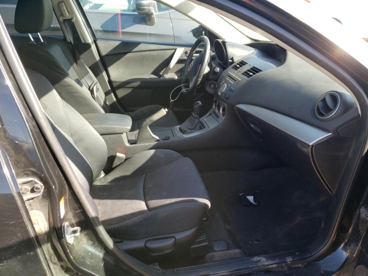 Photo 5 from auction – 2010 MAZDA 3 S with VIN JM1BL1S69A1341089