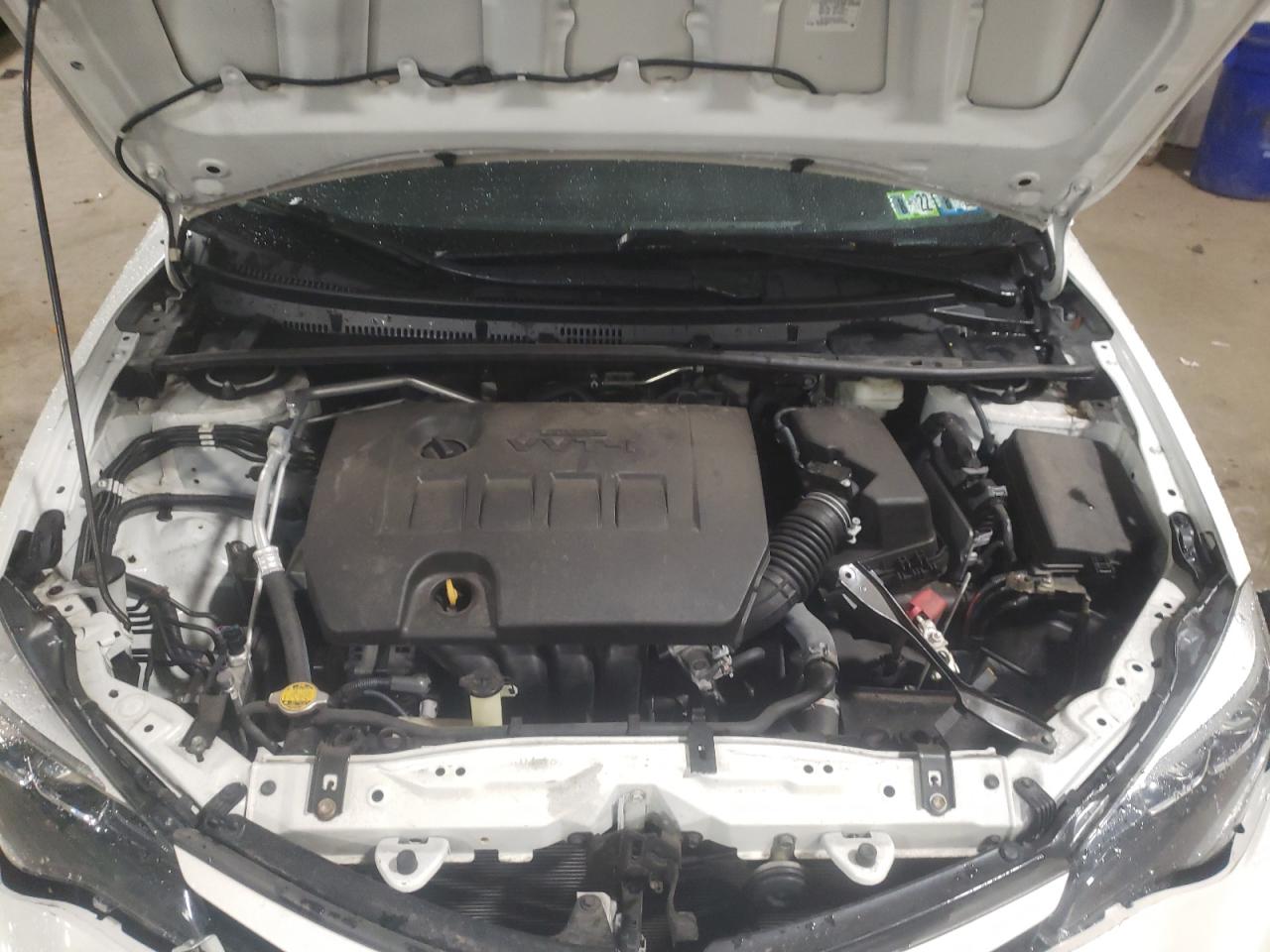 Photo 7 from auction – 2017 TOYOTA COROLLA SE with VIN 5YFBURHE4HP655541