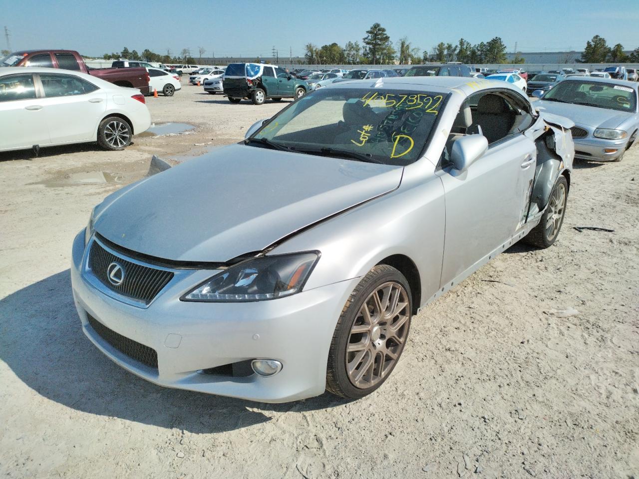 Photo 2 from auction – 2011 LEXUS IS 350 with VIN JTHFE2C20B2506275