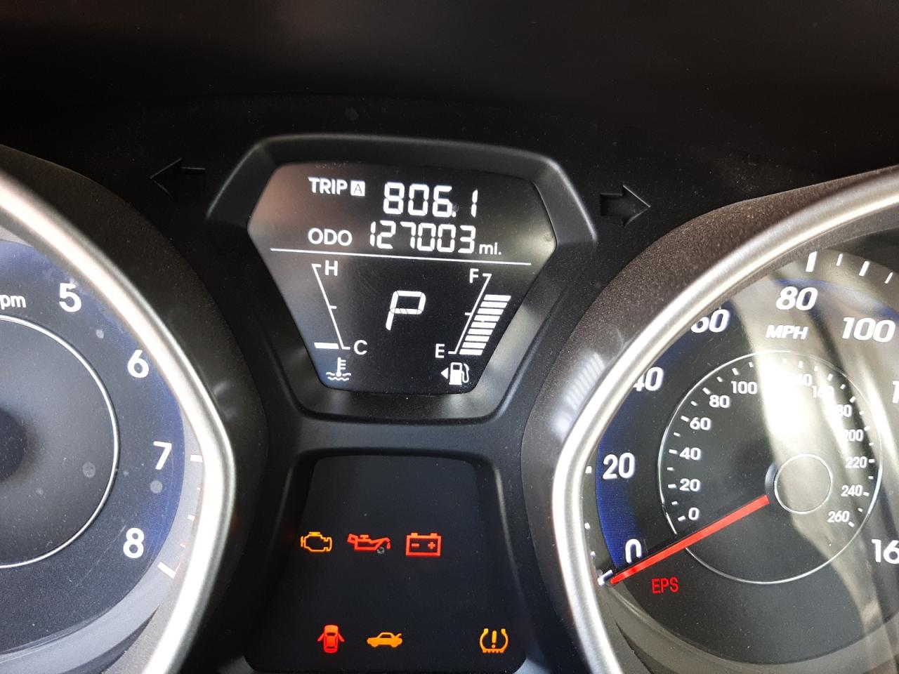 Photo 8 from auction – 2012 HYUNDAI ELANTRA GL with VIN 5NPDH4AE1CH112728