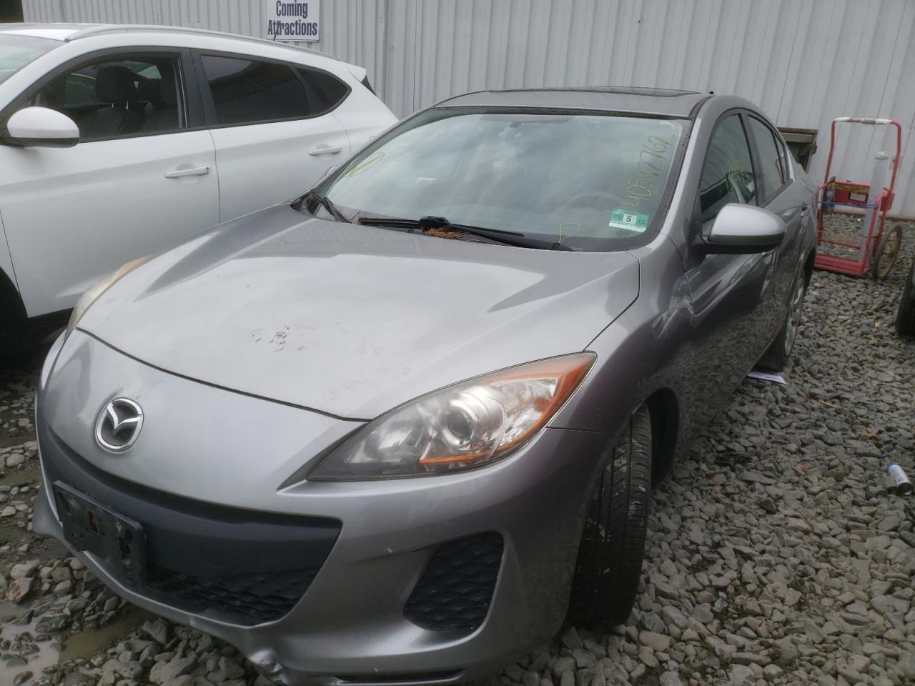 Photo 2 from auction – 2012 MAZDA MAZDA3 with VIN JM1BL1UG3C1552264