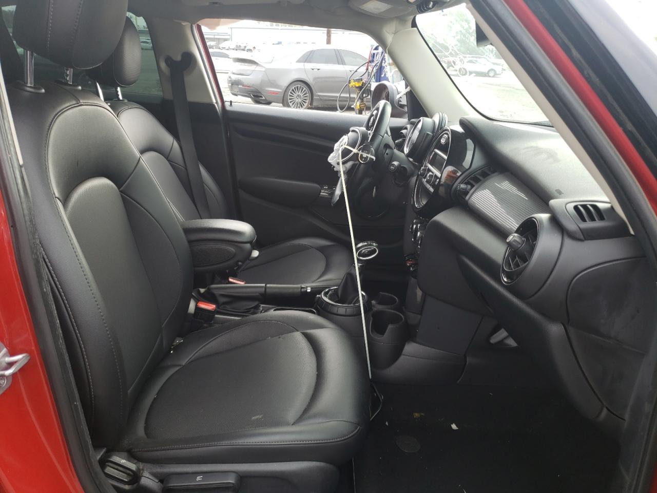 Photo 5 from auction – 2016 MINI COOPER with VIN WMWXU1C56G2D11706
