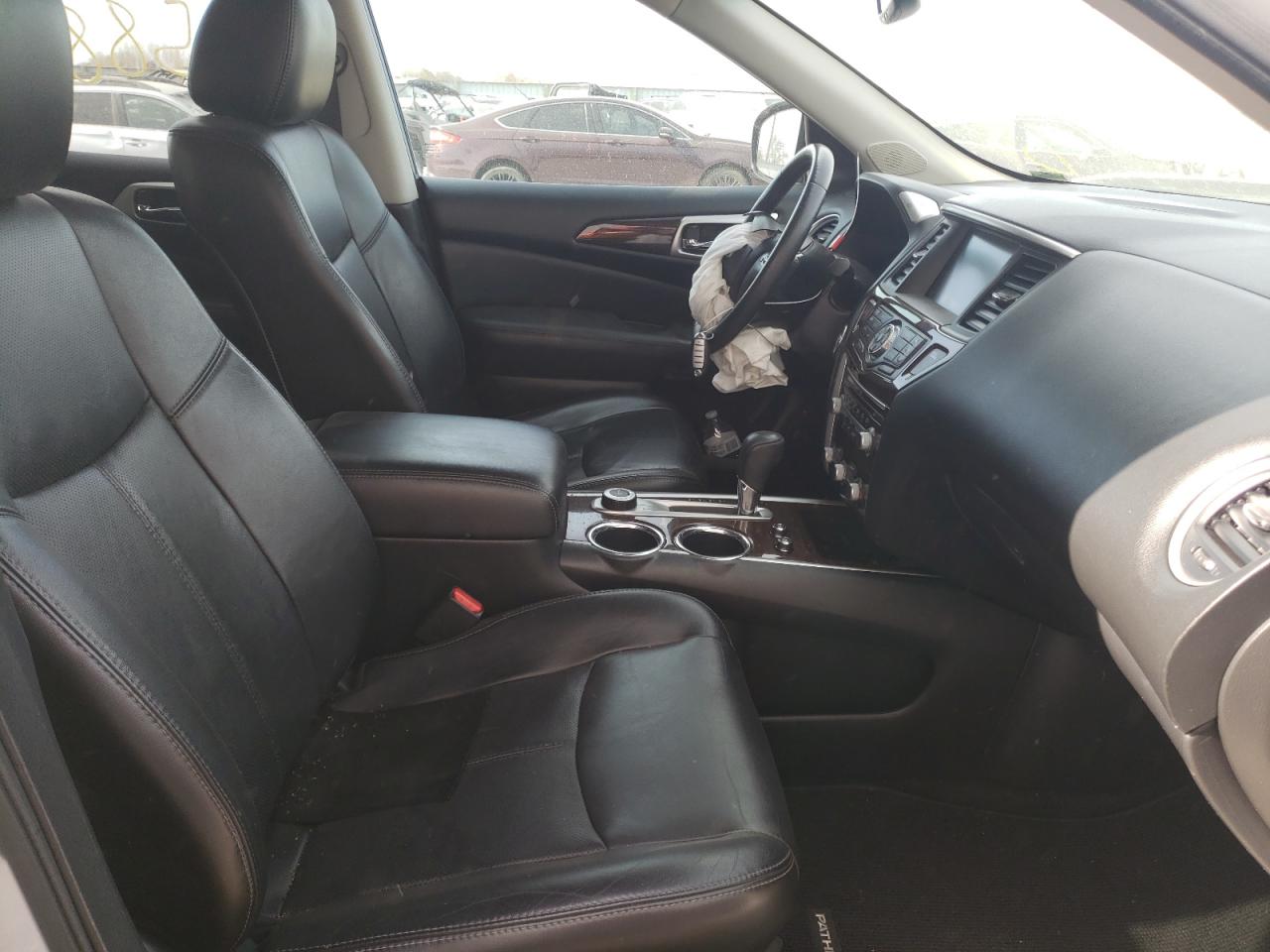 Photo 5 from auction – 2013 NISSAN PATHFINDER with VIN 5N1AR2MM3DC616312