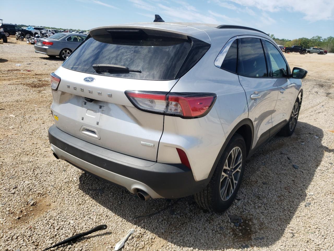 Photo 4 from auction – 2020 FORD ESCAPE SEL with VIN 1FMCU0H68LUA37087