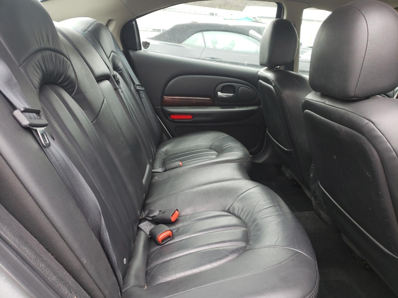 Photo 6 from auction – 2003 CHRYSLER 300M with VIN 2C3AE66G73H527177