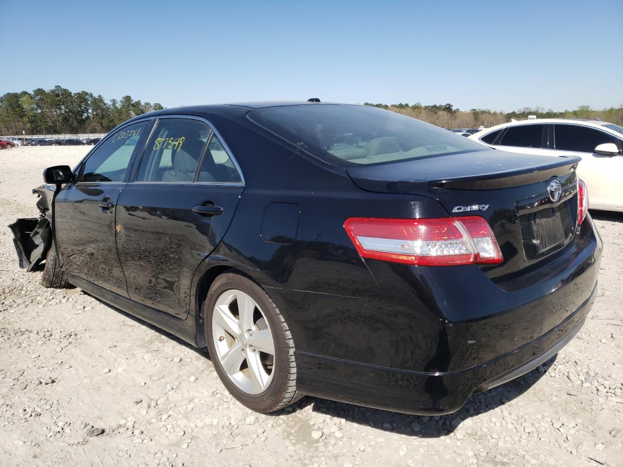 Photo 3 from auction – 2011 TOYOTA CAMRY BASE with VIN 4T1BF3EK6BU188758