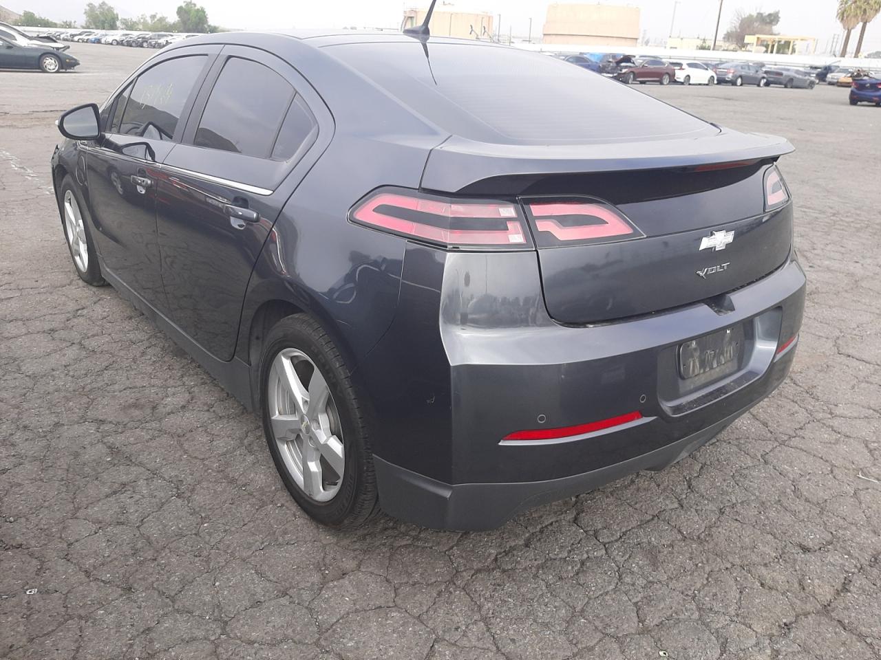 Photo 3 from auction – 2013 CHEVROLET VOLT with VIN 1G1RH6E46DU146182