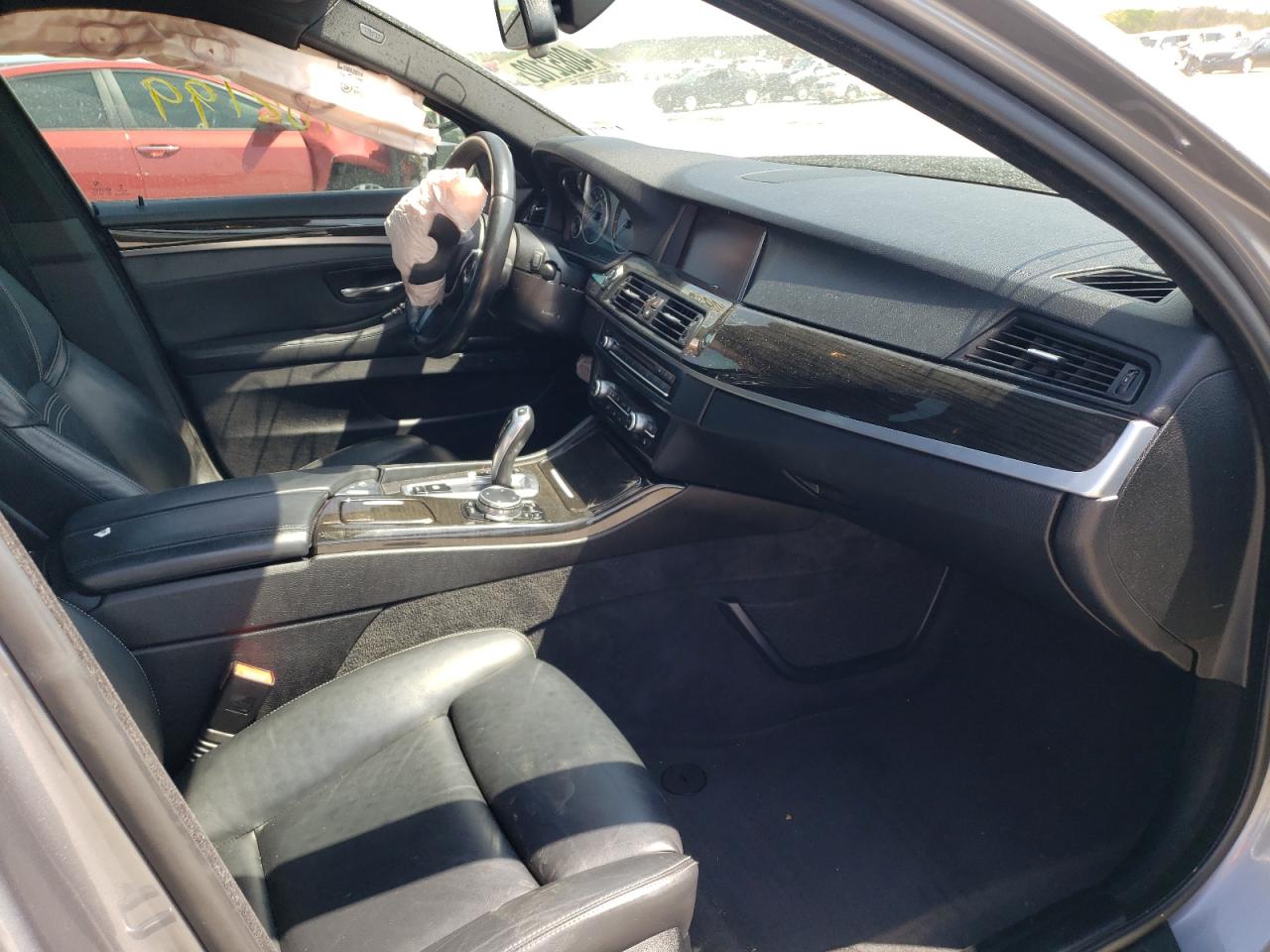 Photo 5 from auction – 2015 BMW 535 I with VIN WBA5B1C50FD921498