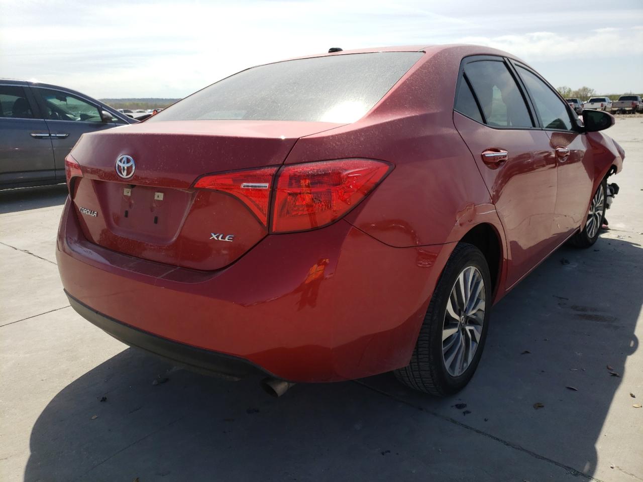 Photo 4 from auction – 2018 TOYOTA COROLLA L with VIN 5YFBURHE2JP762996