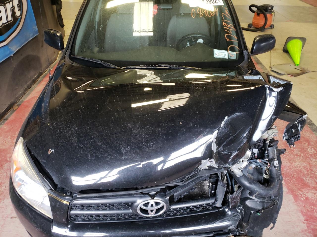 Photo 7 from auction – 2008 TOYOTA RAV4 with VIN JTMBD33V886084664