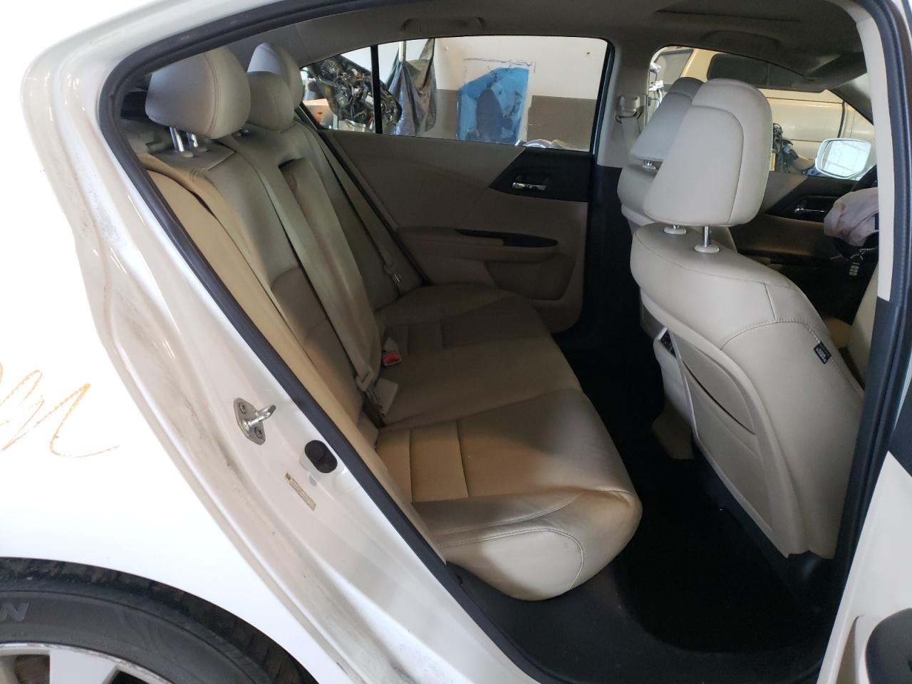Photo 6 from auction – 2013 HONDA ACCORD EXL with VIN 1HGCR3F83DA039409