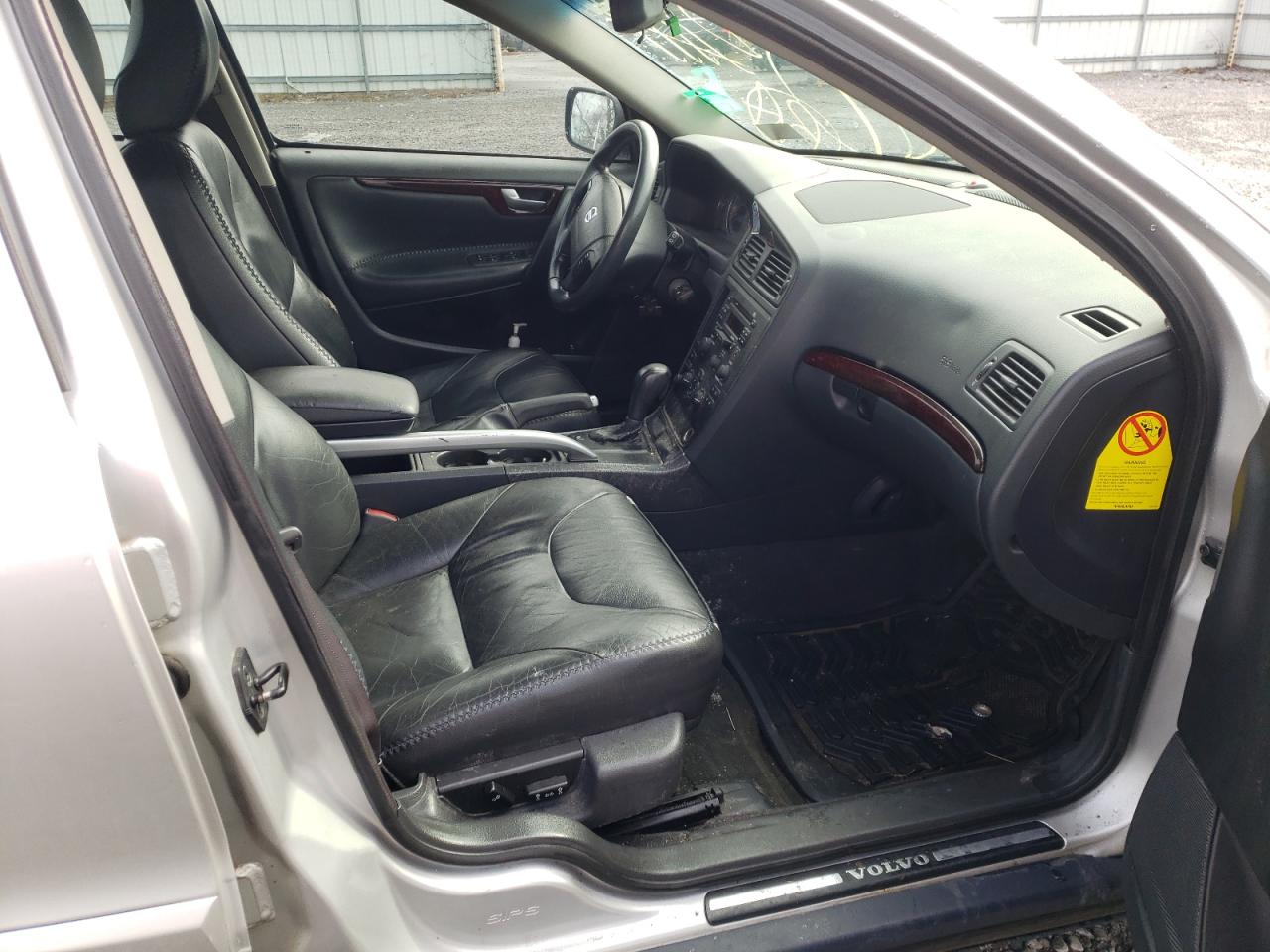 Photo 5 from auction – 2004 VOLVO XC70 with VIN YV1SZ59H941170467
