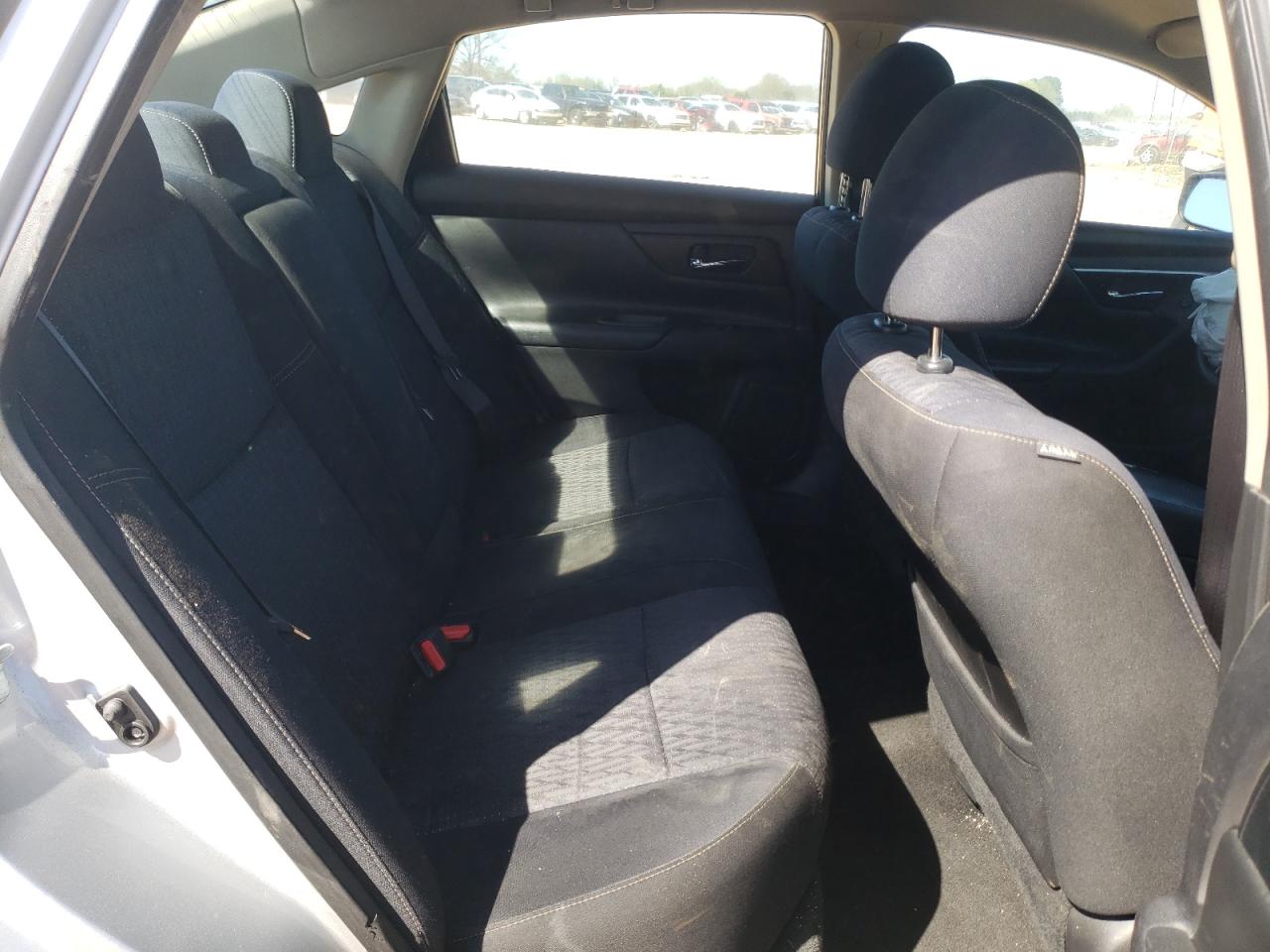 Photo 6 from auction – 2016 NISSAN ALTIMA 2.5 with VIN 1N4AL3AP5GC254648