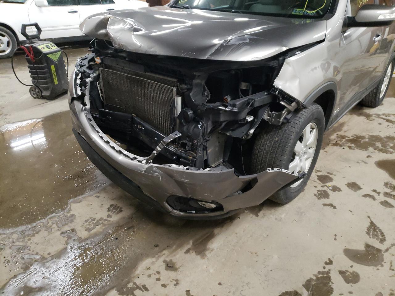 Photo 9 from auction – 2012 KIA SORENTO BA with VIN 5XYKTCA69CG278317