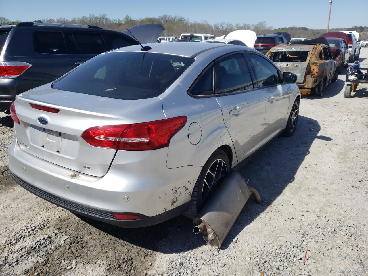 Photo 4 from auction – 2017 FORD FOCUS SEL with VIN 1FADP3H25HL337073