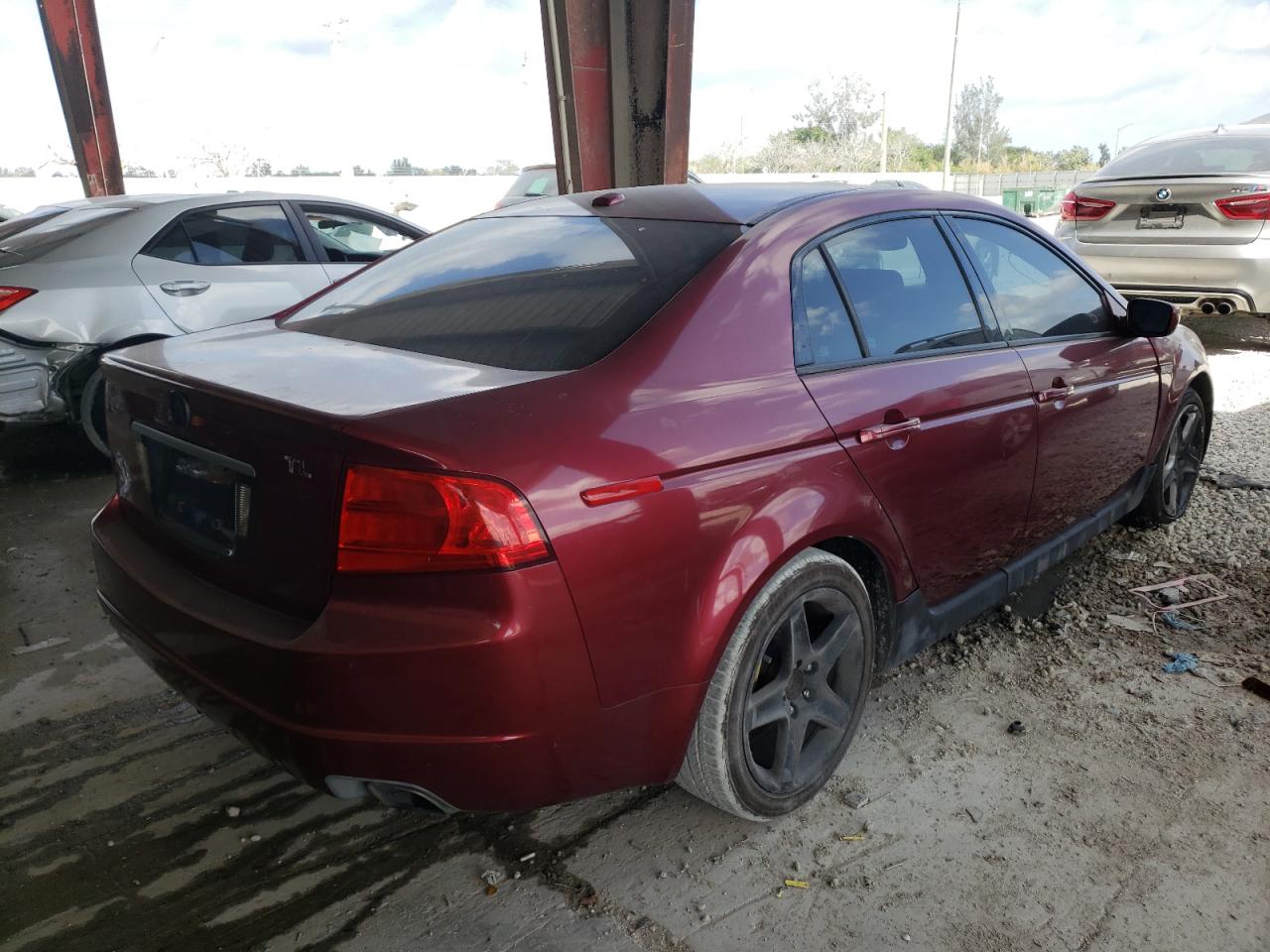 Photo 4 from auction – 2005 ACURA TL with VIN 19UUA66265A063875