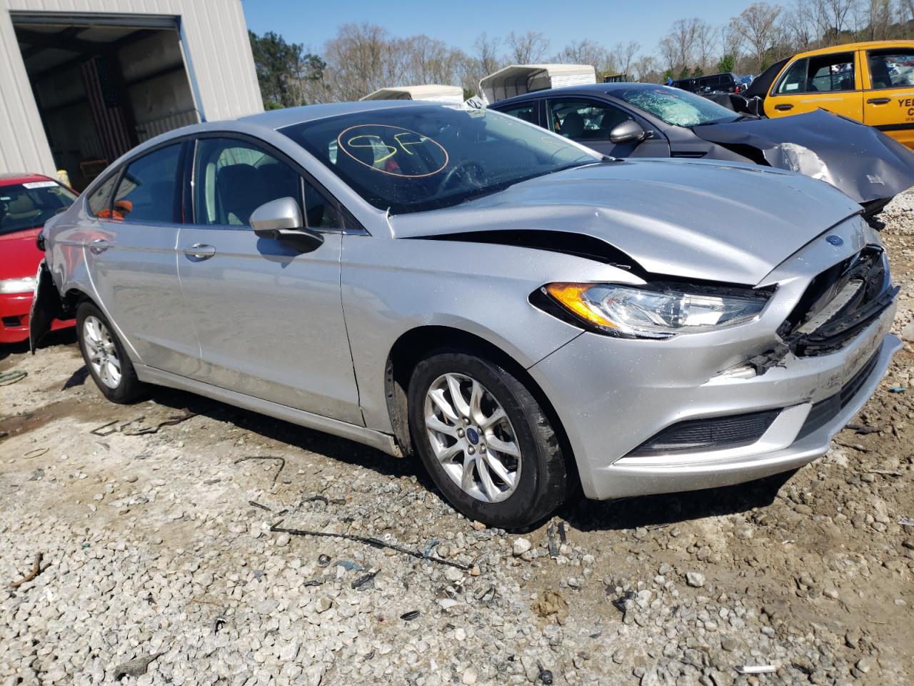 FORD FUSION S 2017 with VIN 3FA6P0G76HR392265 - Photo from auction