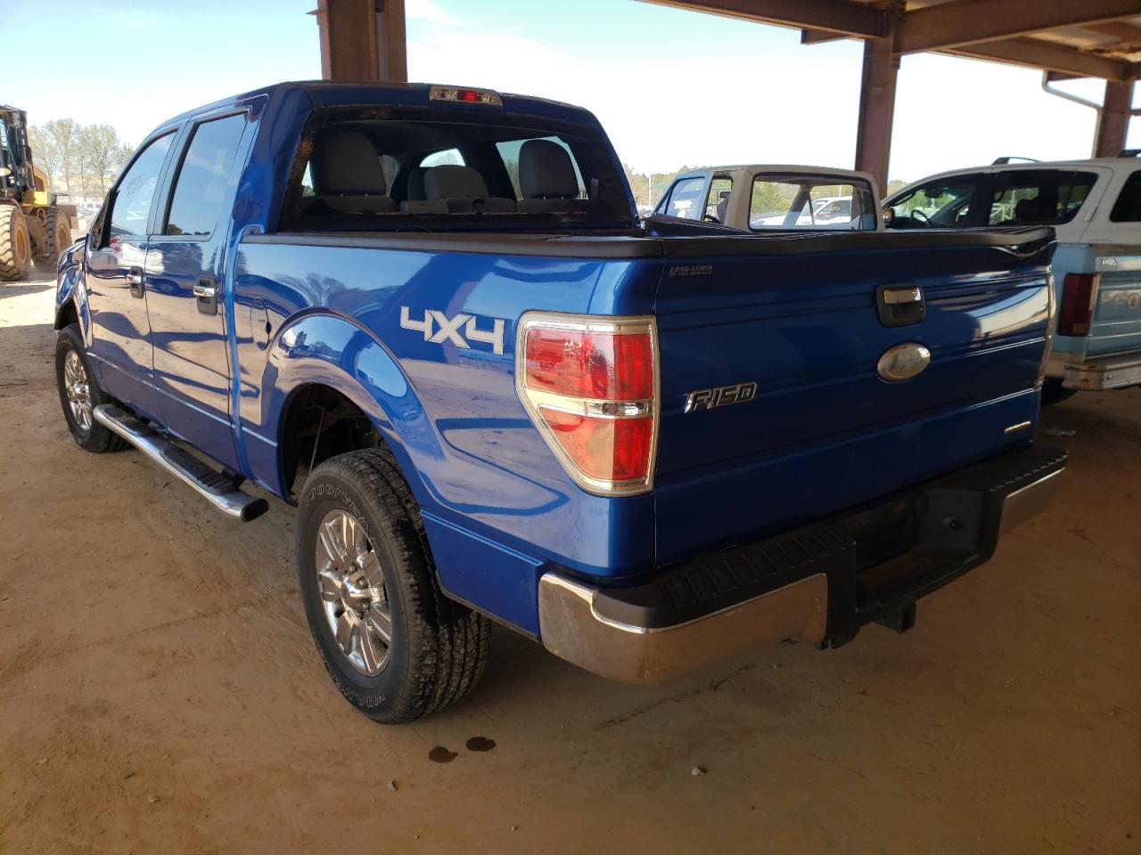 Photo 3 from auction – 2011 FORD F150 SUPER with VIN 1FTFW1EF7BFD00226