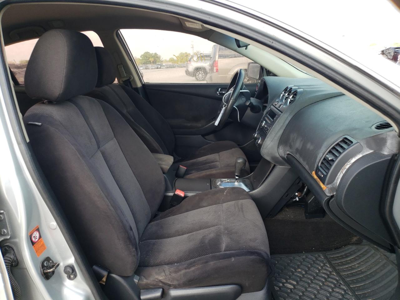 Photo 5 from auction – 2009 NISSAN ALTIMA 2.5 with VIN 1N4AL21E09N440033