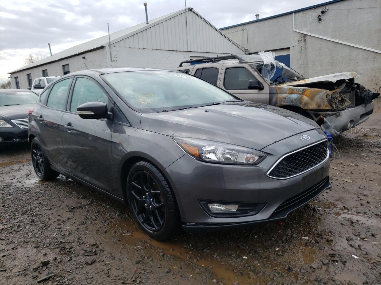 FORD FOCUS SE 2016 with VIN 1FADP3K24GL226795 - Photo from auction