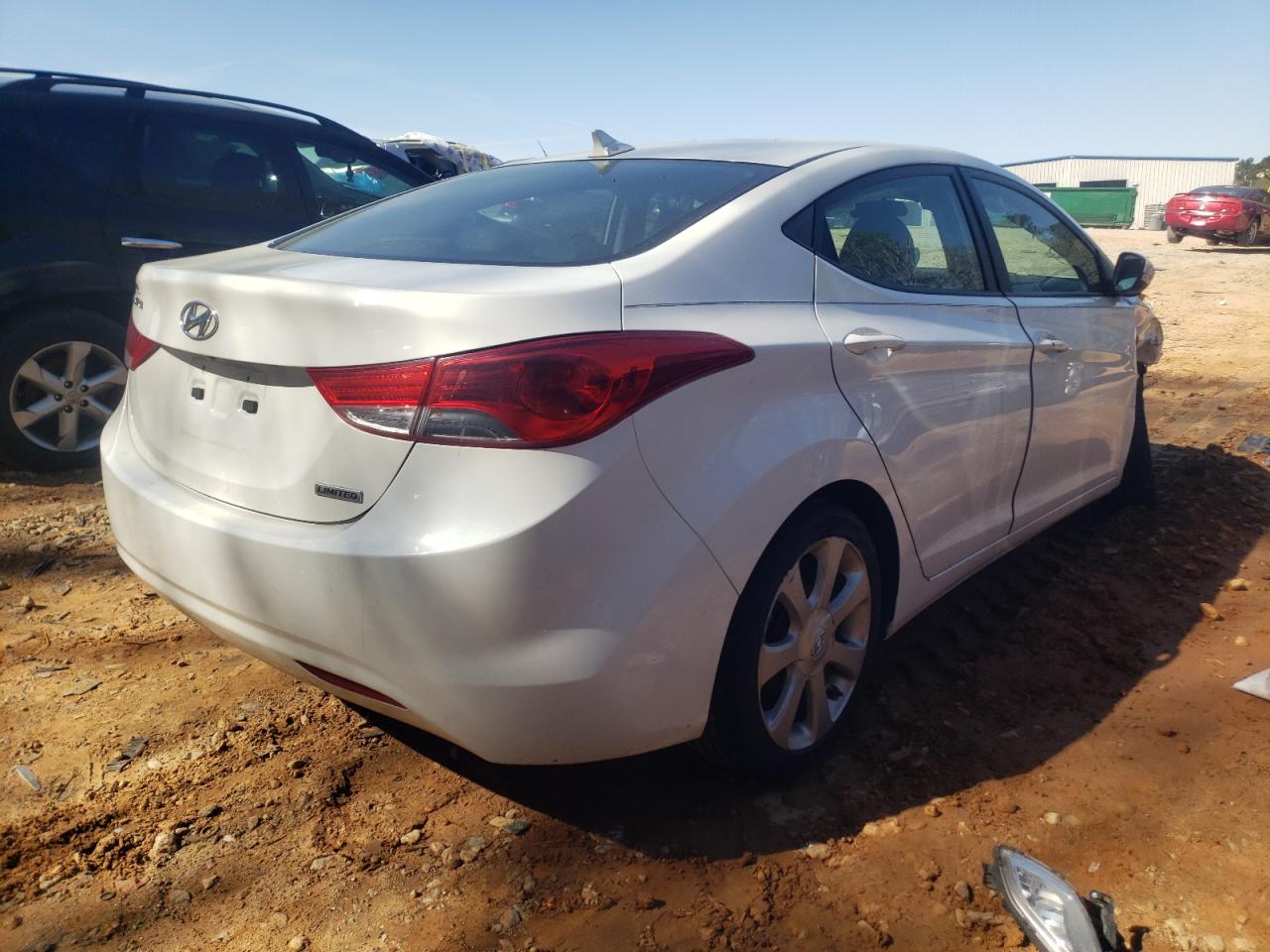 Photo 4 from auction – 2012 HYUNDAI ELANTRA GL with VIN 5NPDH4AE5CH082052
