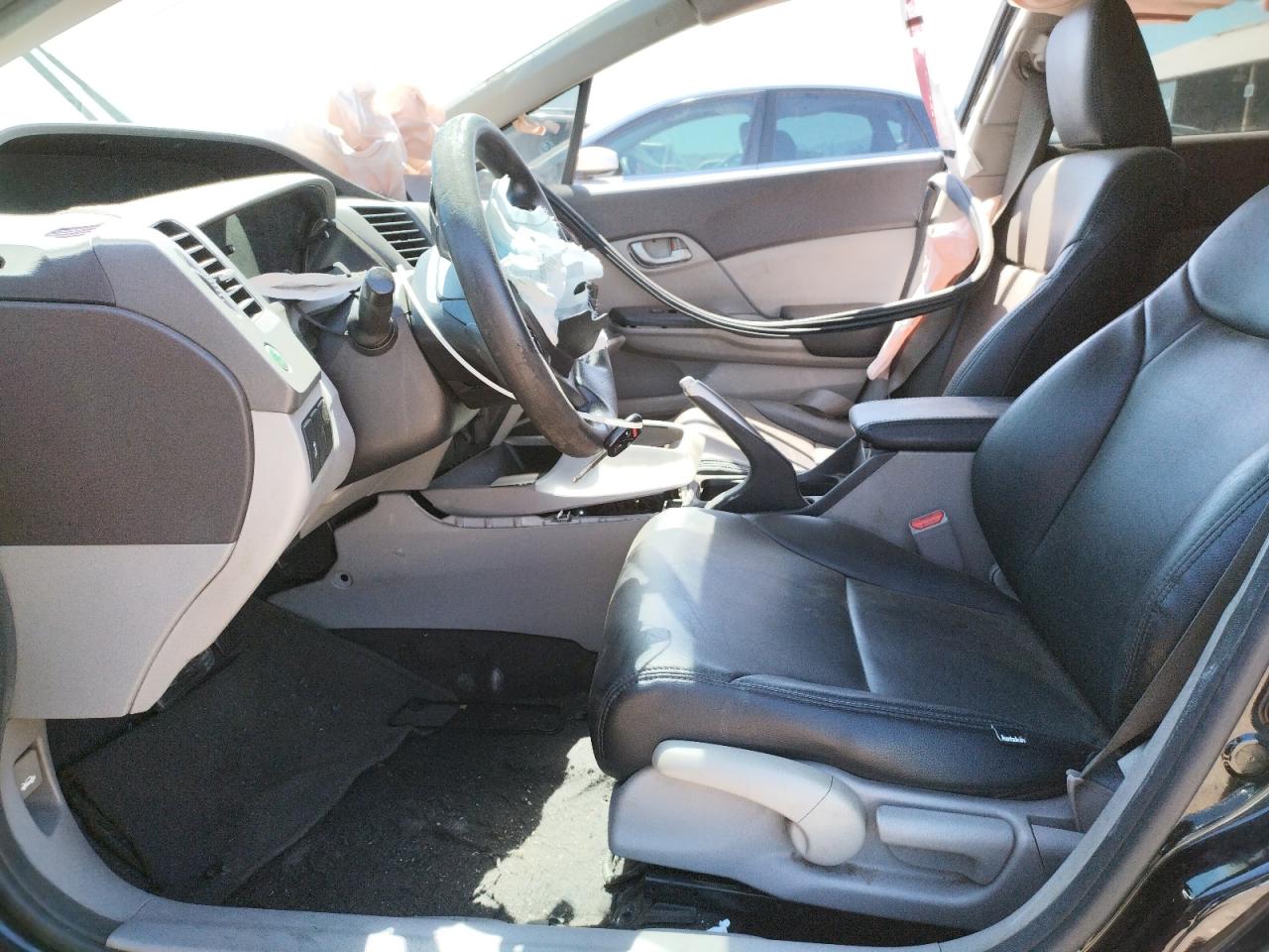 Photo 5 from auction – 2012 HONDA CIVIC LX with VIN 19XFB2F5XCE335443