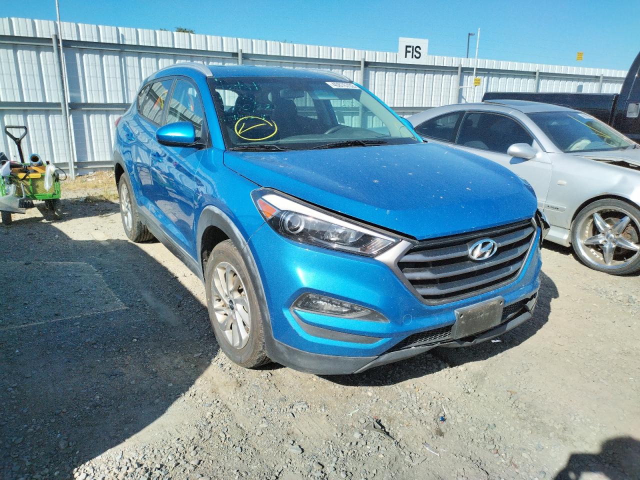 HYUNDAI TUCSON LIM 2016 with VIN KM8J3CA49GU104385 - Photo from auction