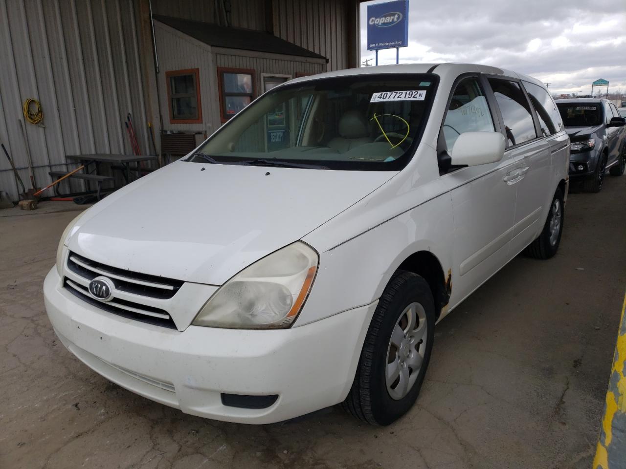 Photo 2 from auction – 2006 KIA SEDONA EX with VIN KNDMB233366046893