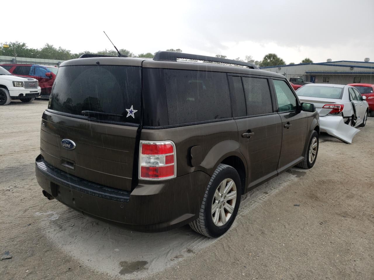 Photo 4 from auction – 2011 FORD FLEX SE with VIN 2FMGK5BC8BBD03201