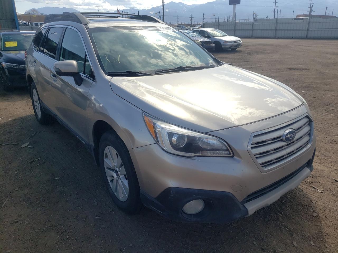 SUBARU OUTBACK 2. 2015 with VIN 4S4BSBHC5F3270177 - Photo from auction