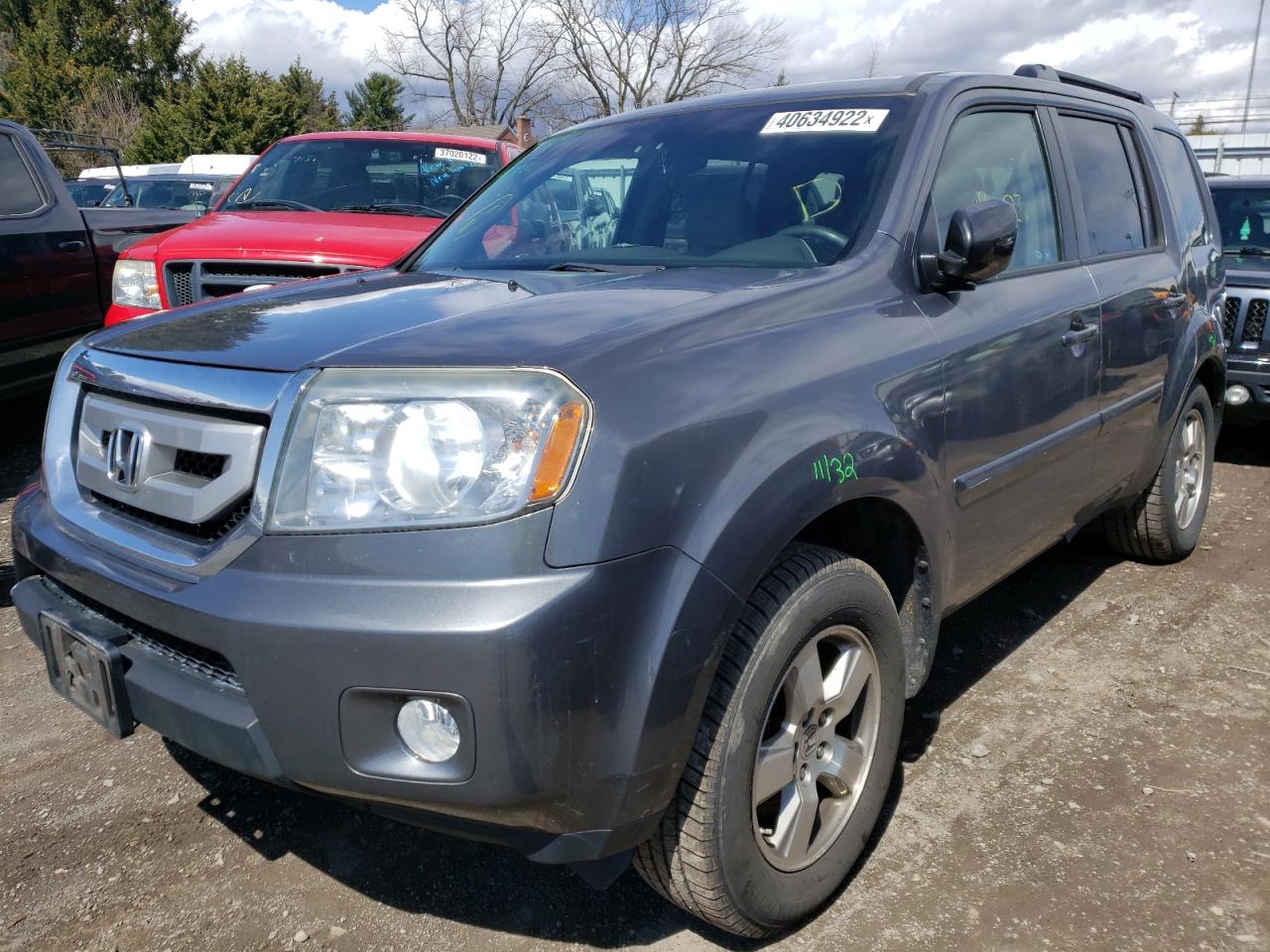 Photo 2 from auction – 2011 HONDA PILOT EX with VIN 5FNYF4H48BB045983