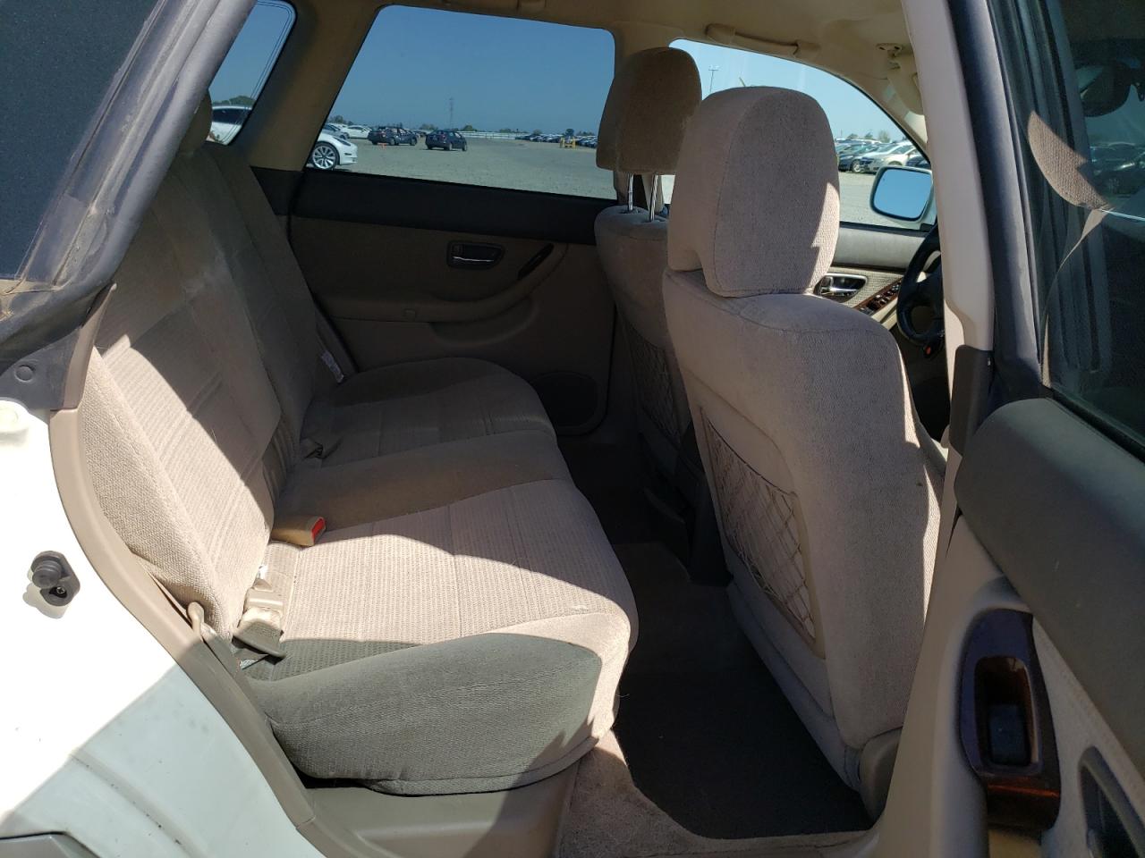 Photo 6 from auction – 2004 SUBARU LEGACY OUT with VIN 4S3BH815747622926