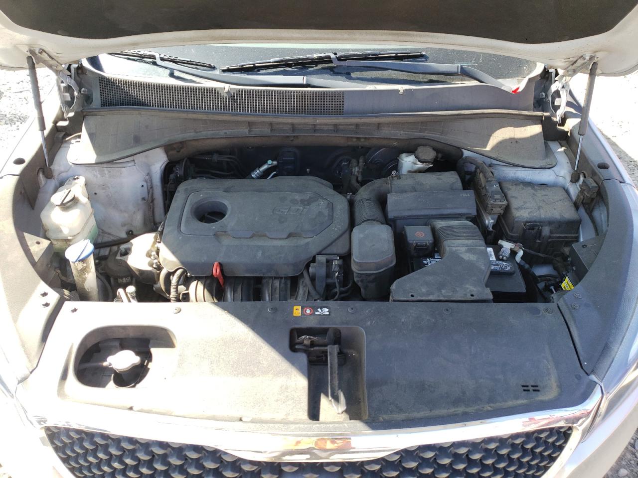 Photo 7 from auction – 2016 KIA SORENTO LX with VIN 5XYPG4A35GG045546
