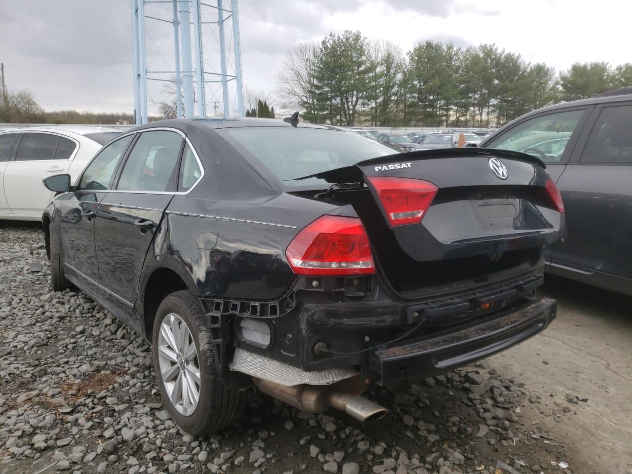 Photo 3 from auction – 2012 VOLKSWAGEN PASSAT SEL with VIN 1VWCP7A37CC088619