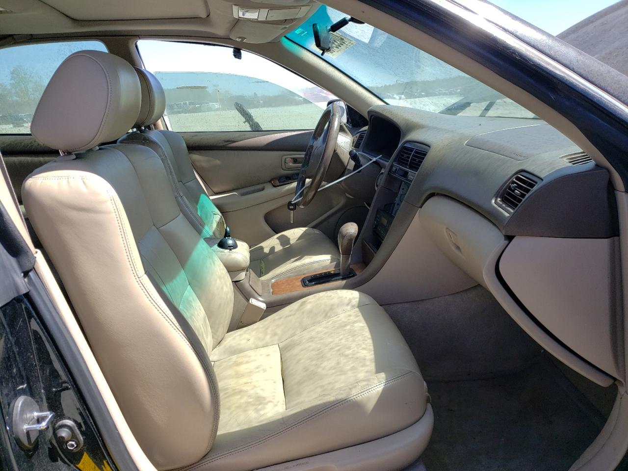 Photo 5 from auction – 1999 LEXUS ES 300 with VIN JT8BF28G7X0190408