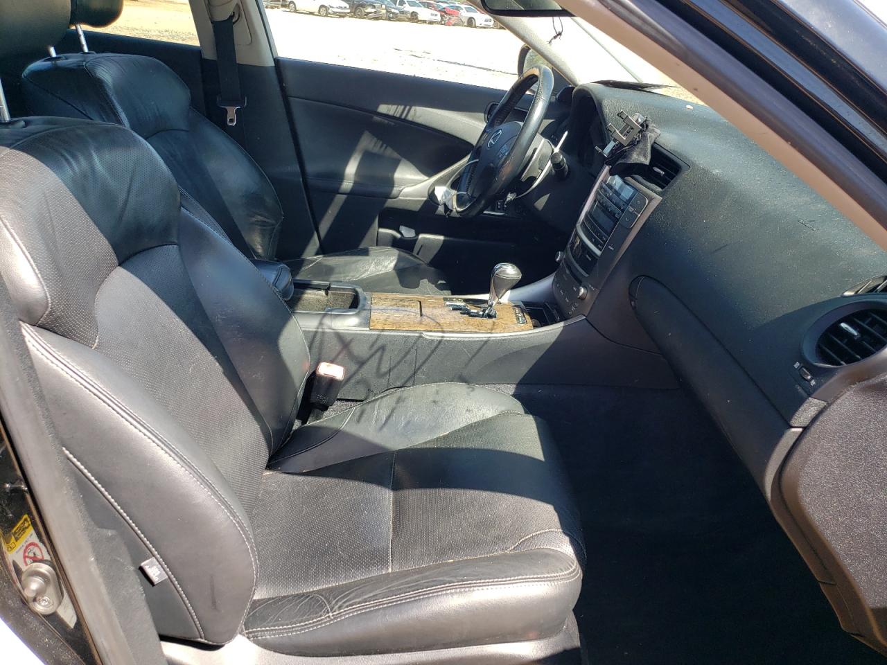 Photo 5 from auction – 2010 LEXUS IS 250 with VIN JTHCF5C20A2034451