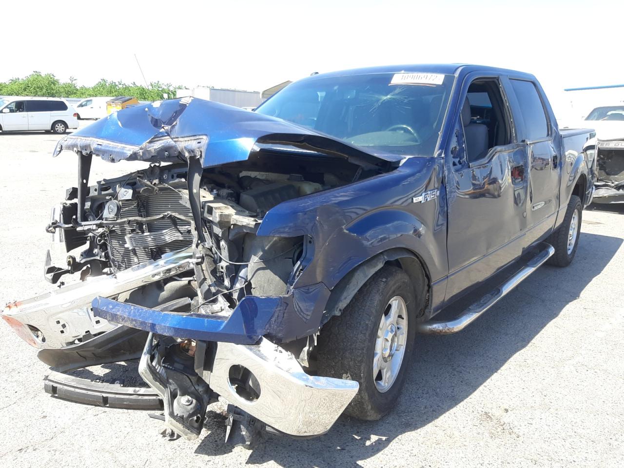 Photo 2 from auction – 2012 FORD F150 SUPER with VIN 1FTFW1CF4CFB55487
