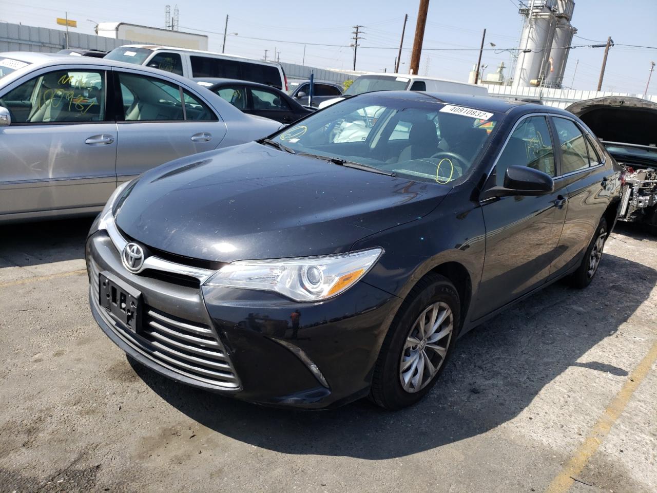 Photo 2 from auction – 2017 TOYOTA CAMRY with VIN 4T1BF1FK6HU776705