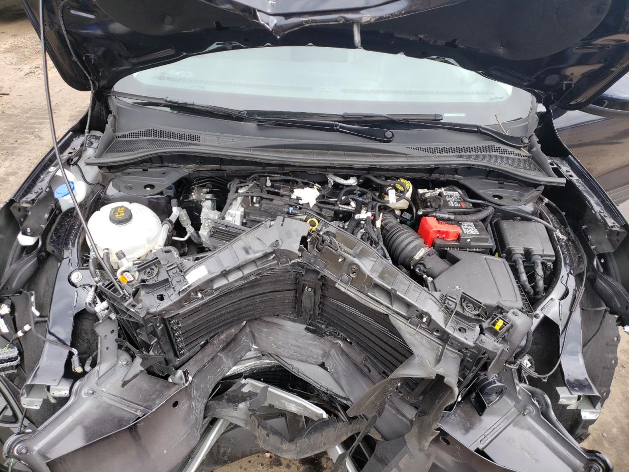 Photo 7 from auction – 2021 FORD ESCAPE SE with VIN 1FMCU9G60MUA26754