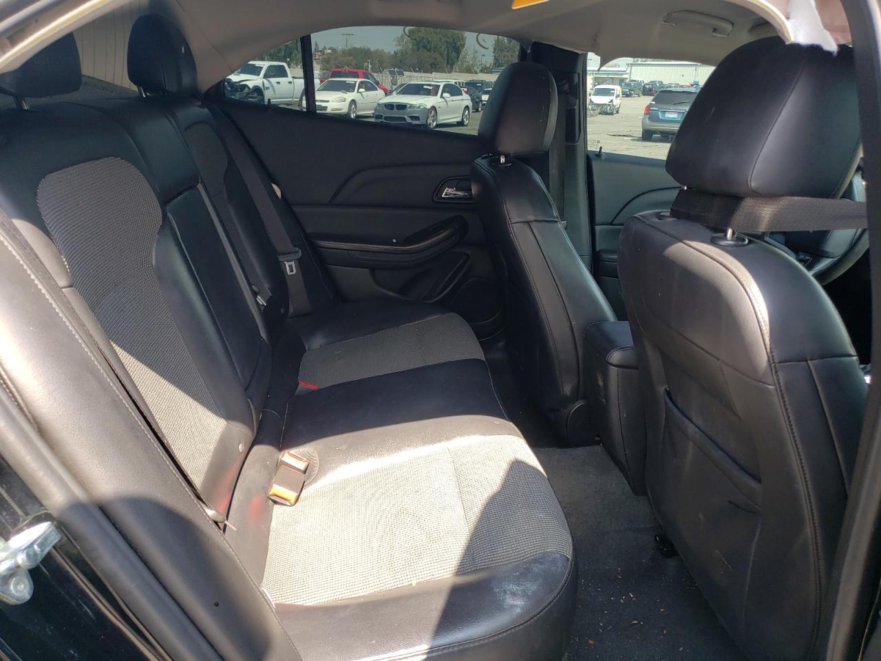 Photo 6 from auction – 2016 CHEVROLET MALIBU LIM with VIN 1G11C5SAXGU161207
