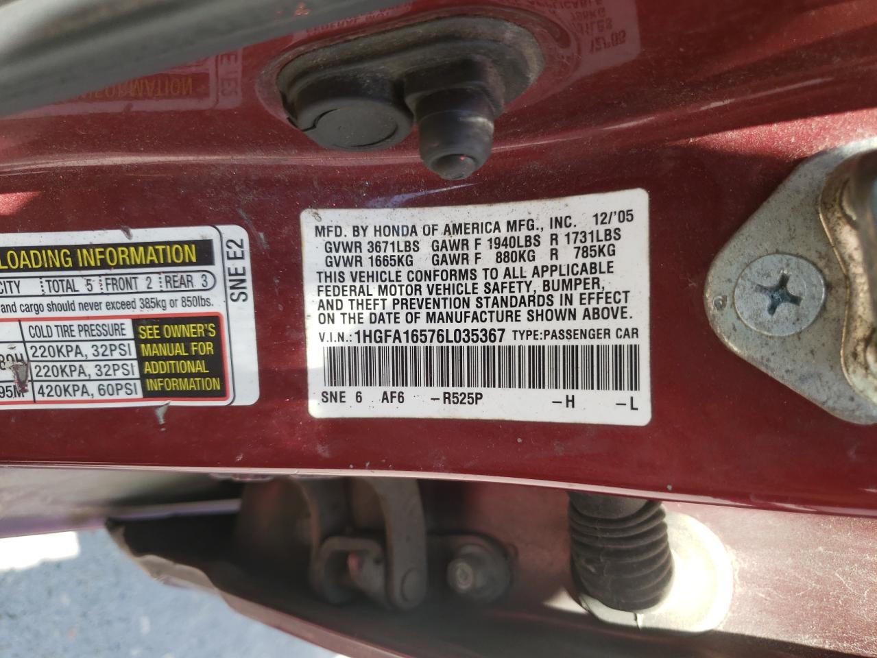 Photo 10 from auction – 2006 HONDA CIVIC LX with VIN 1HGFA16576L035367